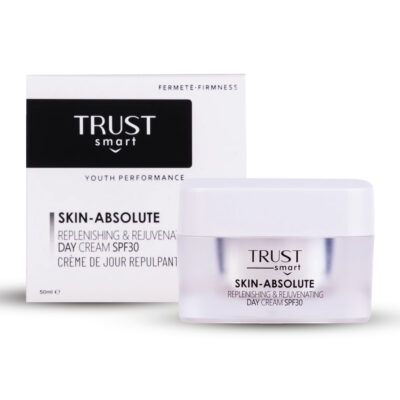 کرم روز تراست Trust اسمارت برای آبرسانی و محافظت روزانه از پوست